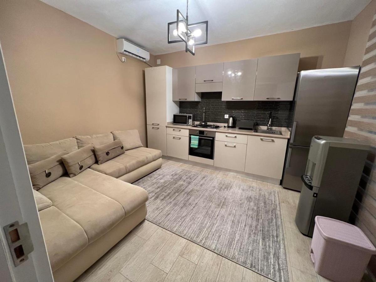 Villaversa Ulcinj Extérieur photo